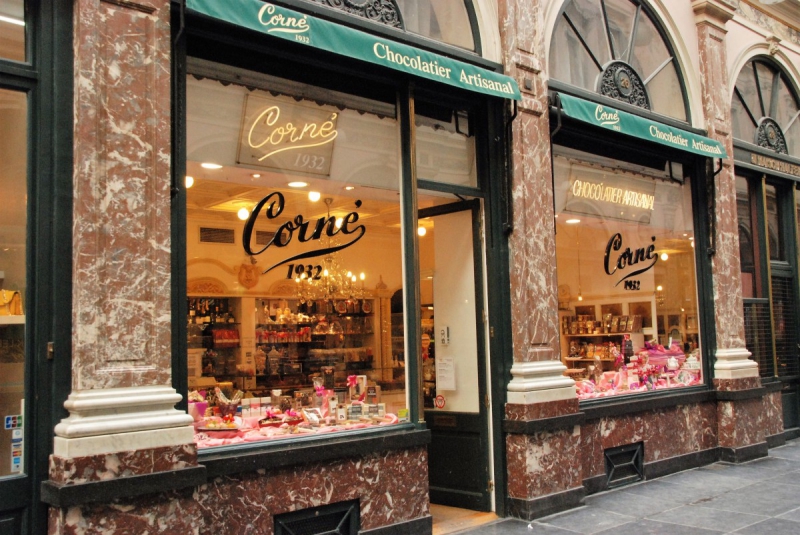 vente-GATTIERES-min_chocolate_chocolaterie_shop_luxury_chic_gallery_brussels_belgium-558146